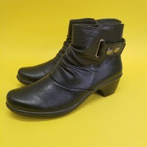 Easy Street Women's 7 M Ankle Boots Black